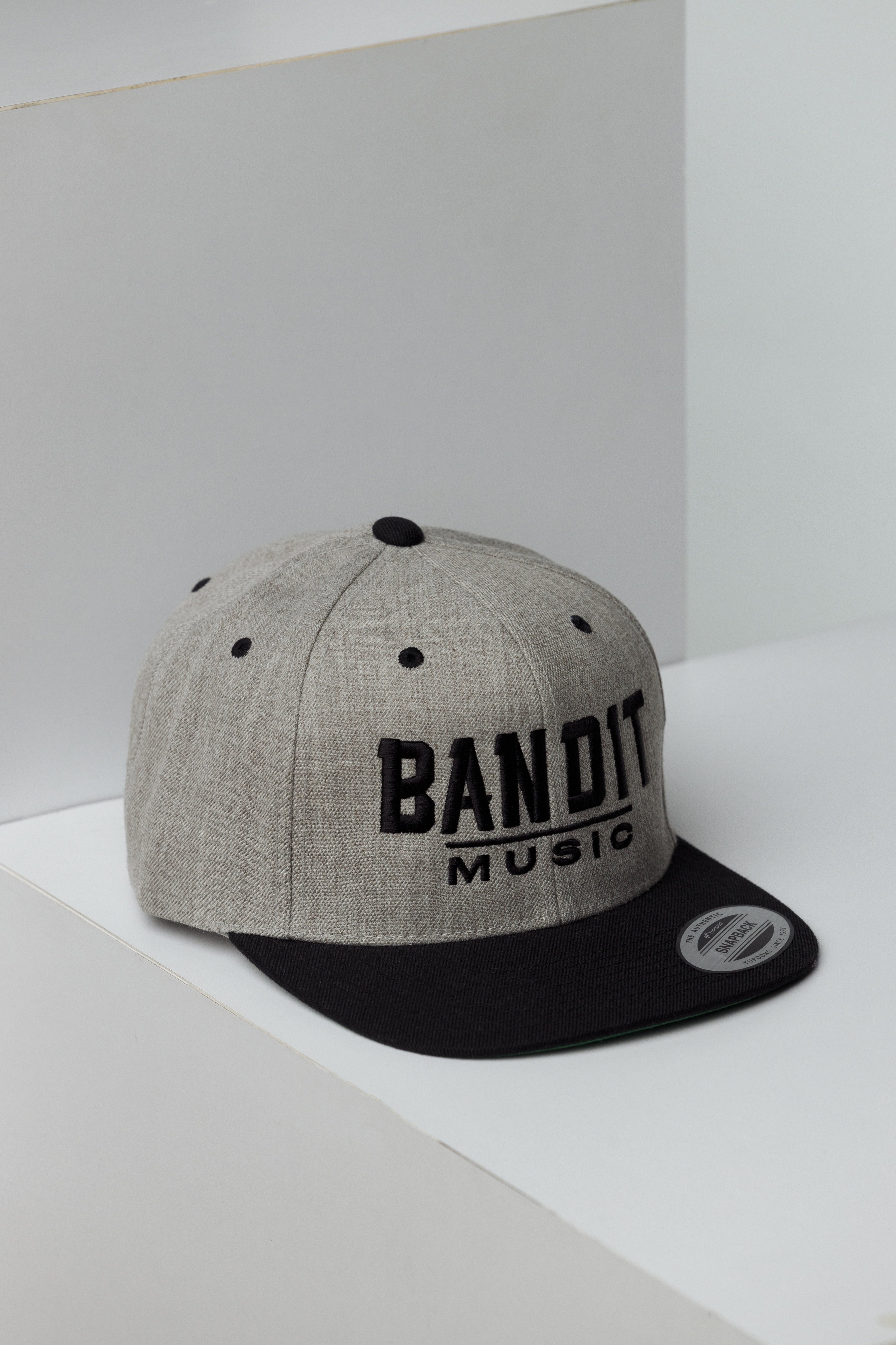 Snapback Bandit Music - Grey